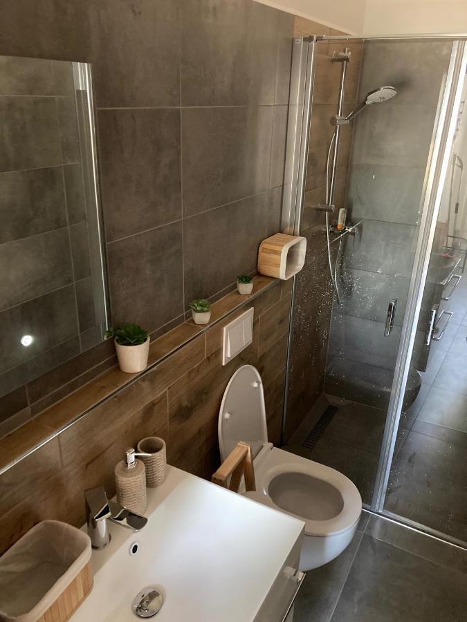 Blue Apartment Jestrabi Černá v Pošumaví Exteriör bild